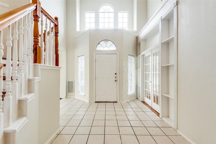 Property Photo: 2904 Woods Drive TX 75025