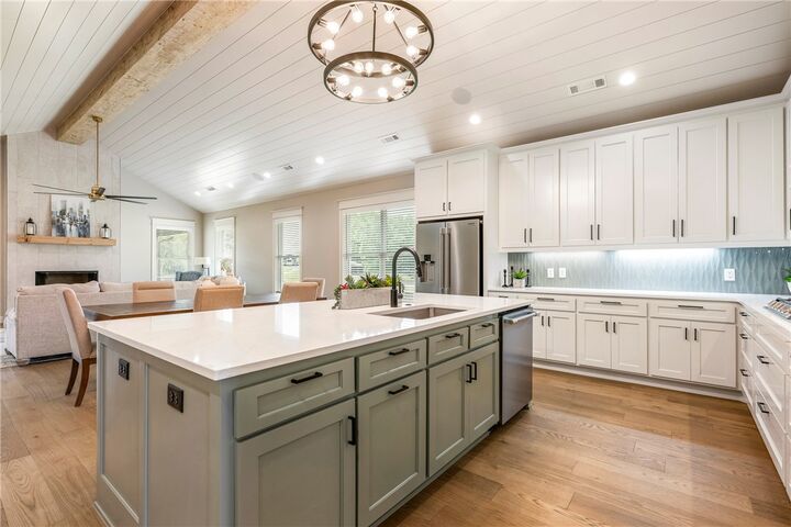 Property Photo: 6803 SW Brilliance Terrace AR 72713