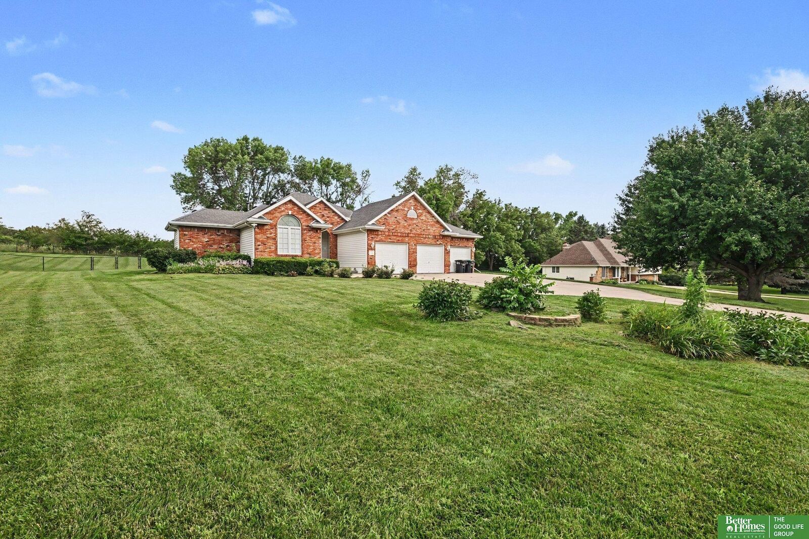 Property Photo:  7707 Fairway Drive  NE 68152 