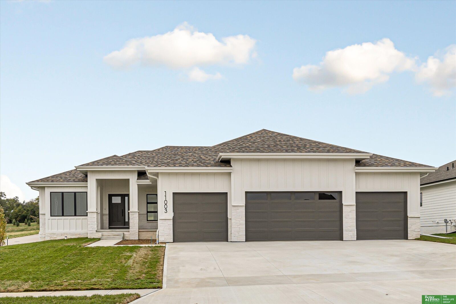 Property Photo:  11003 S 98th Street  NE 68046 