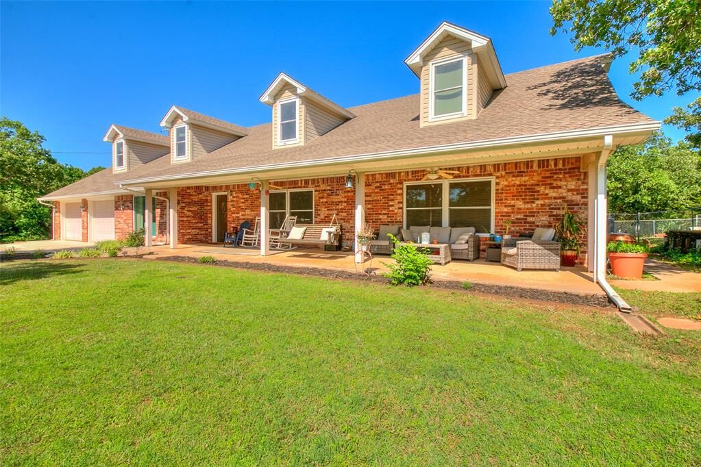 Property Photo:  8000 N Harrah Road  OK 73045 
