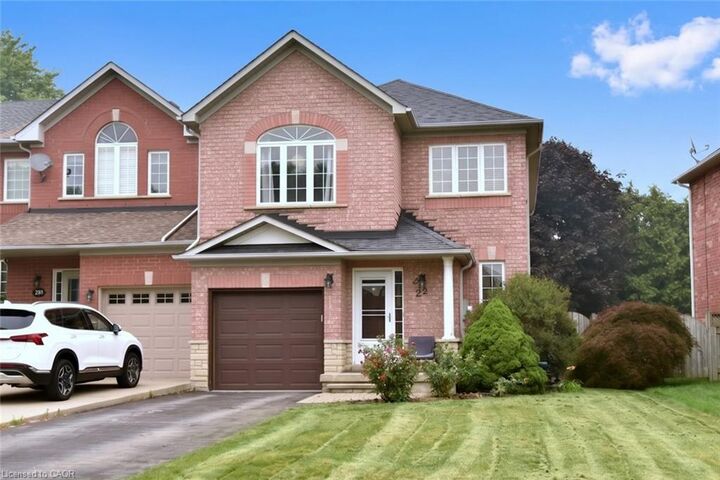 Property for sale — photo 1