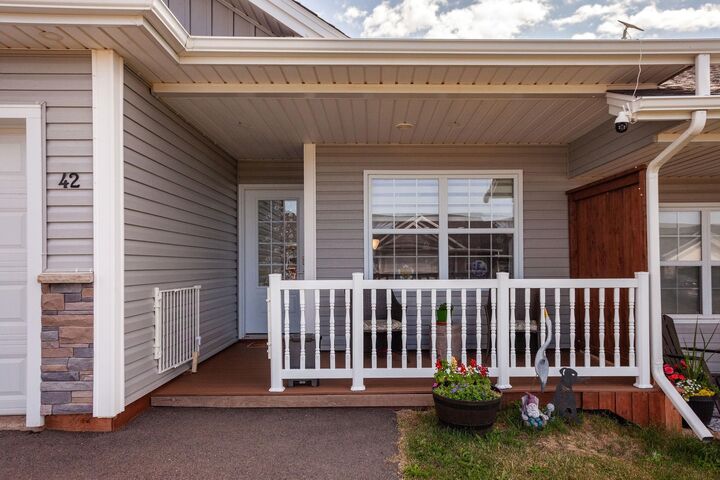 Property Photo: 42 Beech Hill Avenue PE C1E 1K7