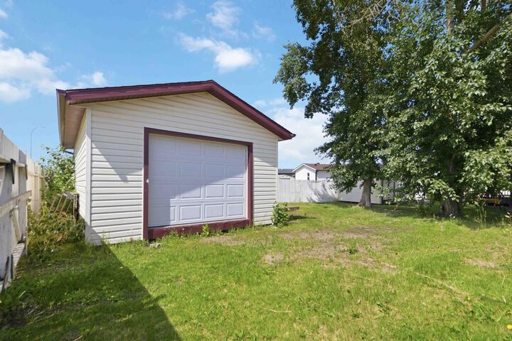 Property Photo: 336 Grenfell Crescent AB T9H 2M9