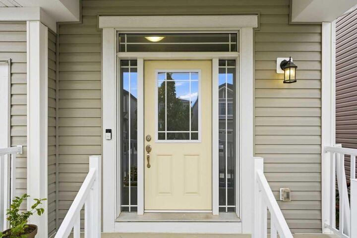 Property Photo: 733 Windrow Manor SW AB T4B 5H6