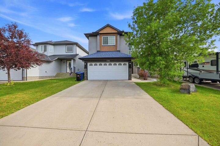 Property Photo: 793 Luxstone Landing SW AB T4B 3K9