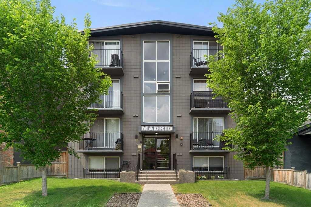Property Photo: 1815 16 Street SW 204 AB T2T 4E3