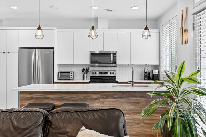230 Seton Passage SE 33 — photo 1