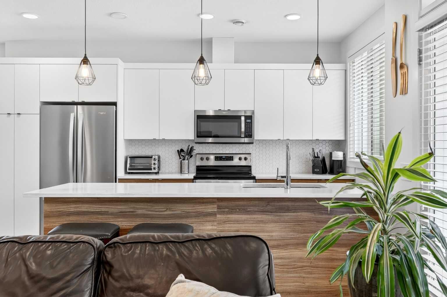 Property Photo:  230 Seton Passage SE 33  AB T3M 3A7 