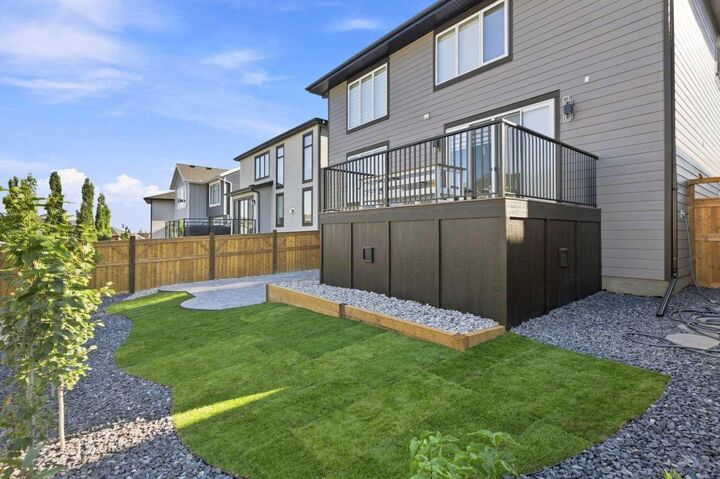 Property Photo:  269 Aspen Summit Heights SW  AB T3H 6H1 