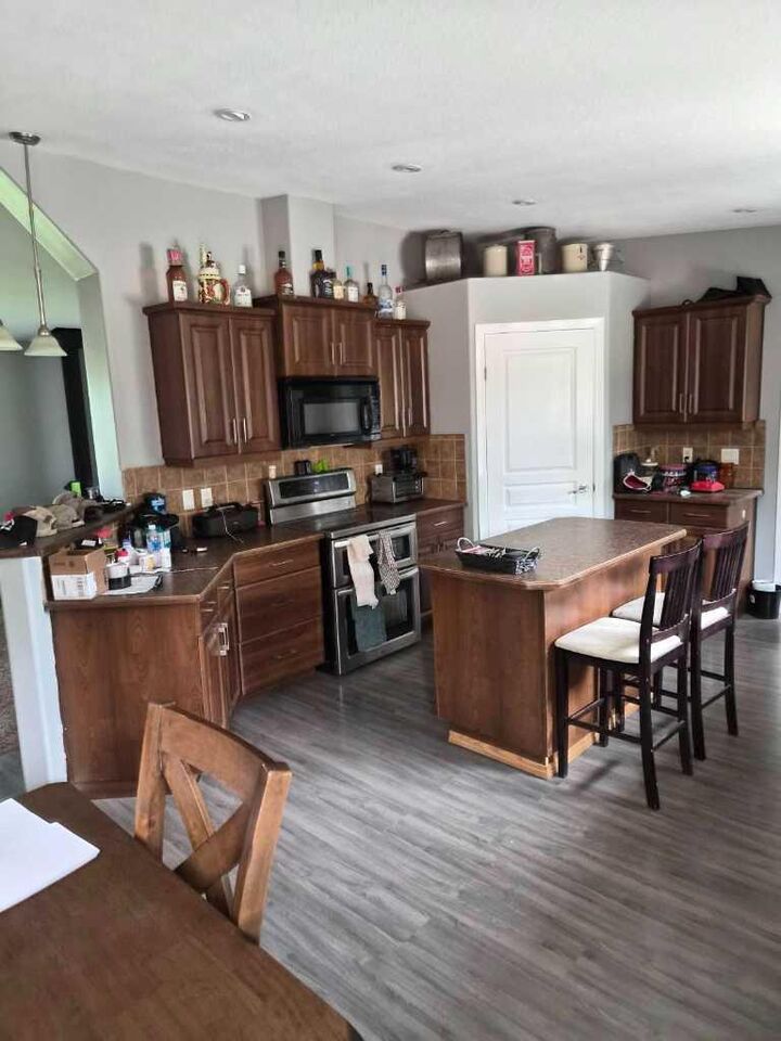 Property Photo: 721023 Range Road 113 AB T0H 0C0