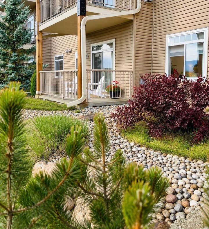 160 Moberly Road 101 — photo 1