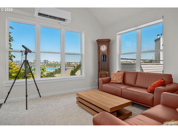 Property Photo: 305 S Montgomery St F501 OR 97201