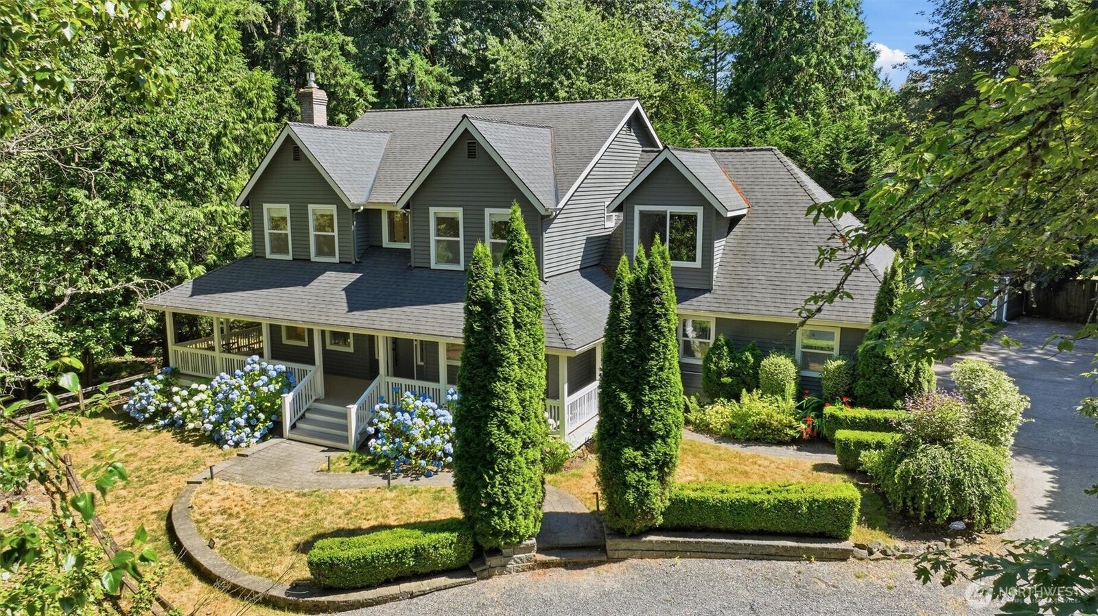 Property Photo: 12217 NE 100th Street WA 98033