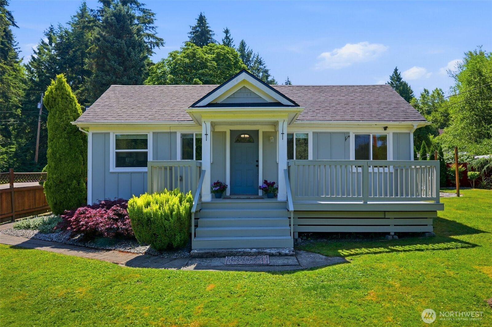 Property Photo:  11418  Jovita Boulevard E  WA 98372 