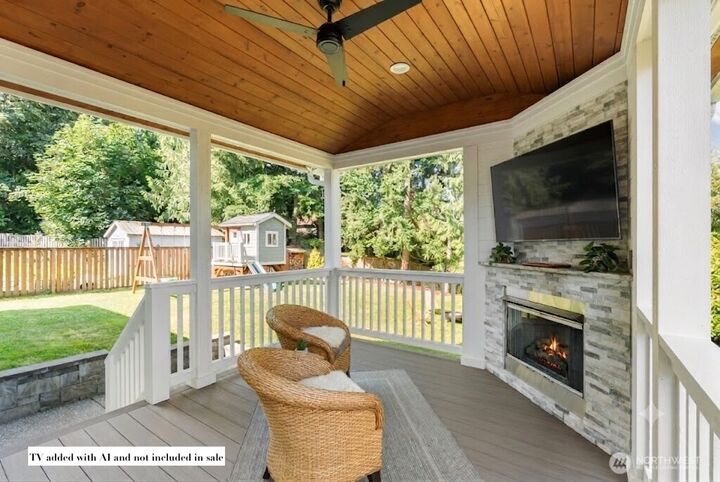 Property Photo:  4372  Lakeview Court  WA 98229 