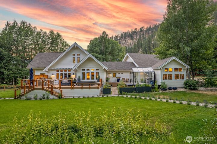 Property Photo: 184 Eagle Place WA 98826