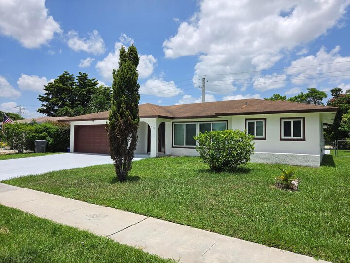 Property Photo:  4911 Ataman  FL 33428 