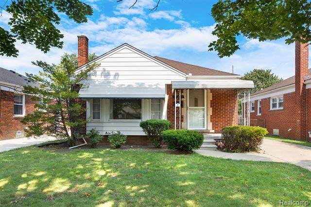 Property Photo: 9929 Carter Avenue MI 48101