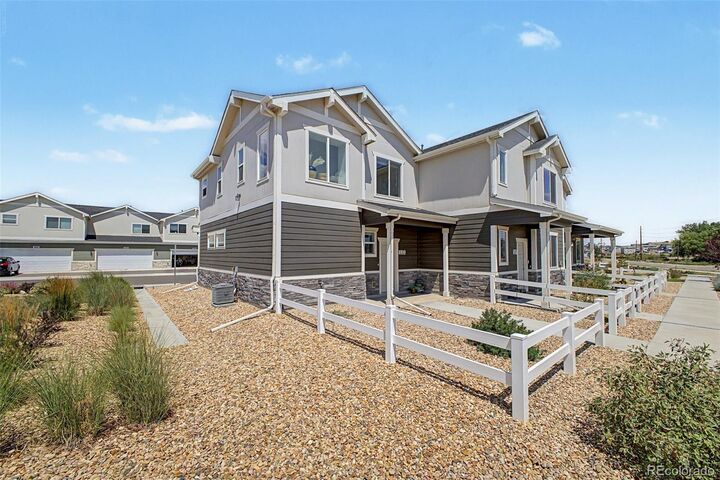 Property Photo:  533 Condor Way  CO 80534 