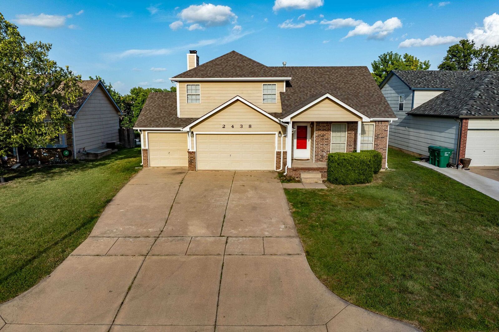 Property Photo: 2438 S Cypress St KS 67210-2450