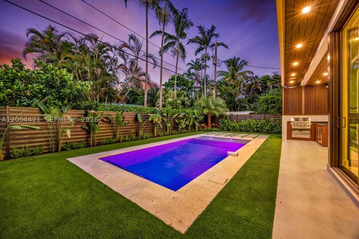 Property Photo: 5765 SW 47th St FL 33155