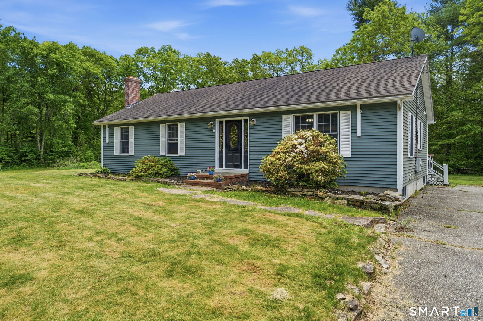 Property Photo:  198 Stetson Road  CT 06234 
