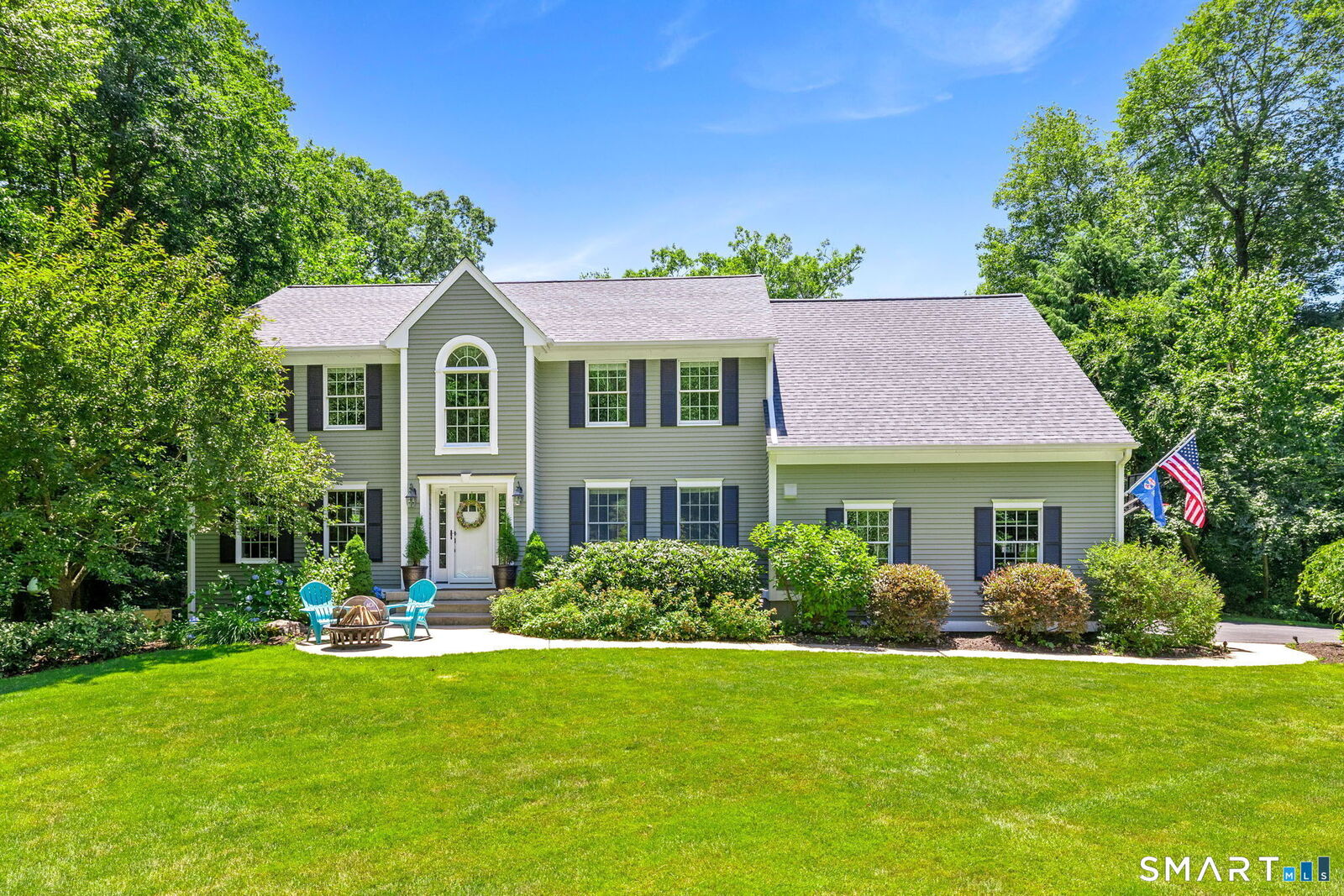Property Photo: 1 Boxwood Road CT 06032