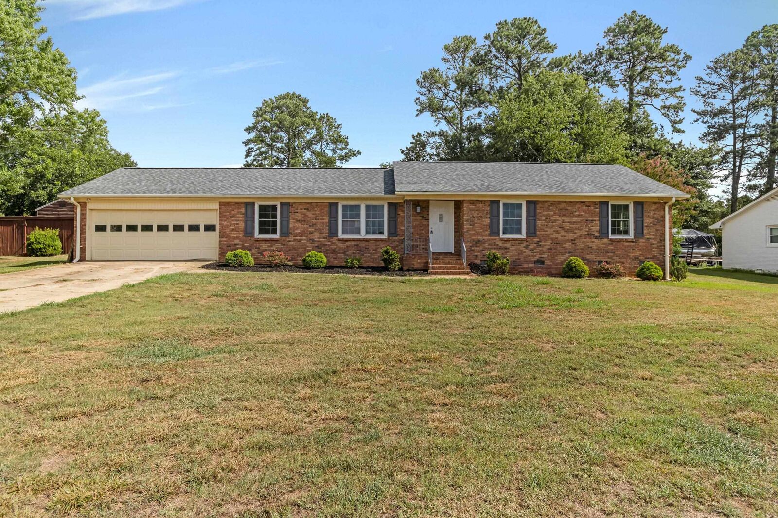 Property Photo: 112 Shoally Park Drive SC 29316