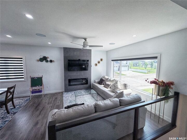 Property Photo:  583 Kalra Street  SK S7W 1E7 