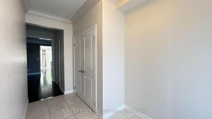 Property Photo:  116 Riding Mountain Drive  ON L4E 0V1 