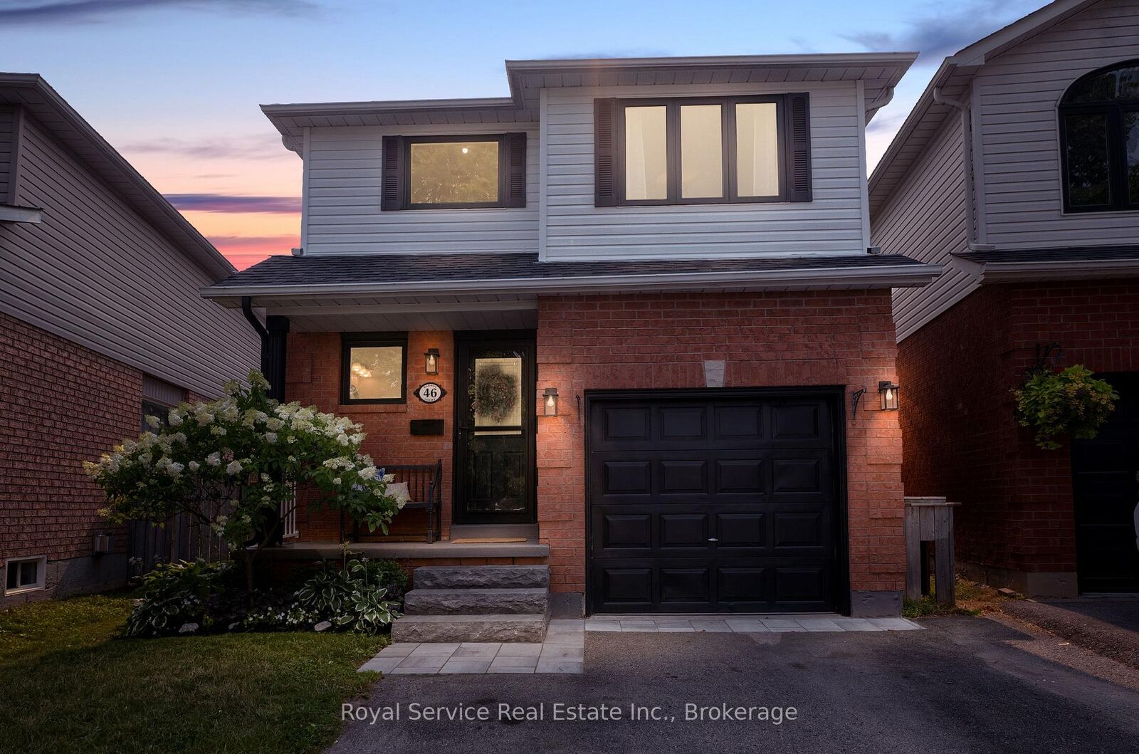 Property Photo:  46 Barron Court  ON L1E 2G9 