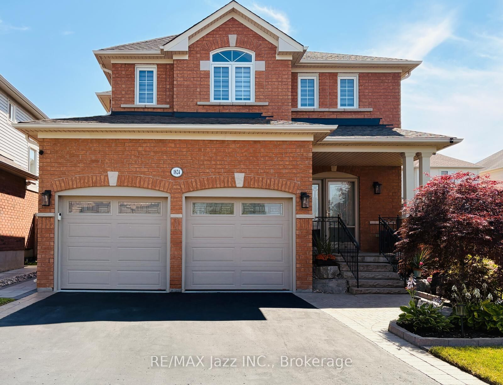 Property Photo: 1824 Birchview Drive ON L1K 3B9