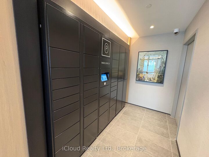 Property Photo: 740 Whitlock Avenue 307 ON L9E 2B6