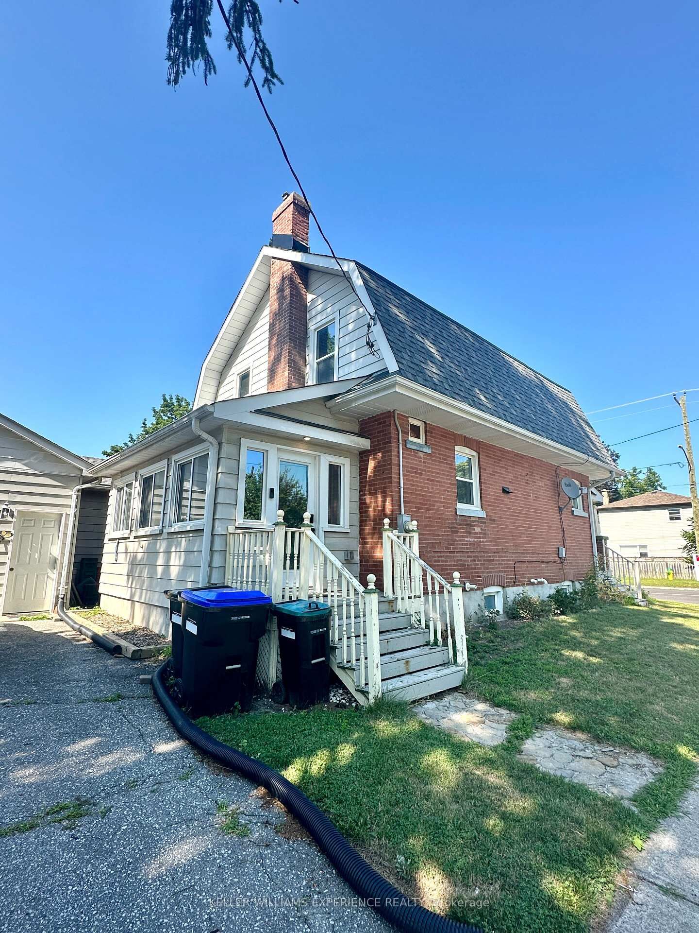 Property Photo: 46 Church Street S ON L9R 1G9