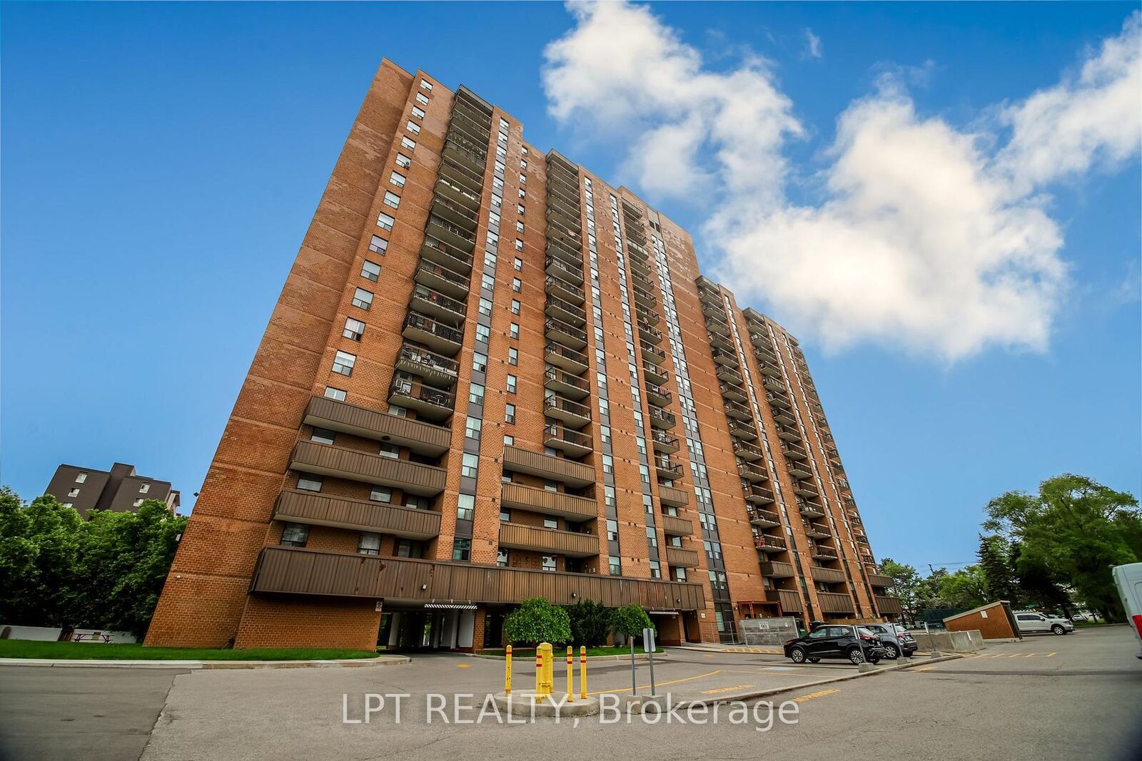Property Photo: 90 Ling Road 209 ON M1E 4Y3