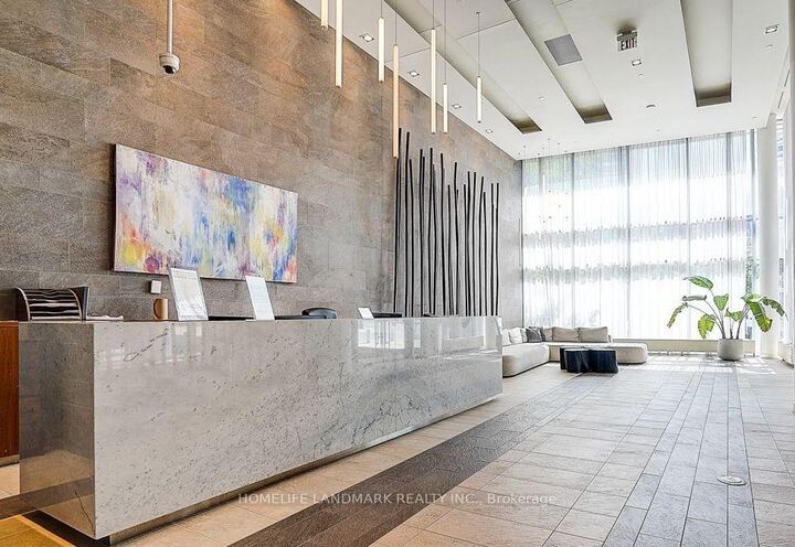 Property Photo: 72 Esther Shiner Boulevard 706 ON M2K 0C4