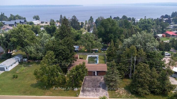 Property Photo: 9 Jones Avenue ON K0M 1G0