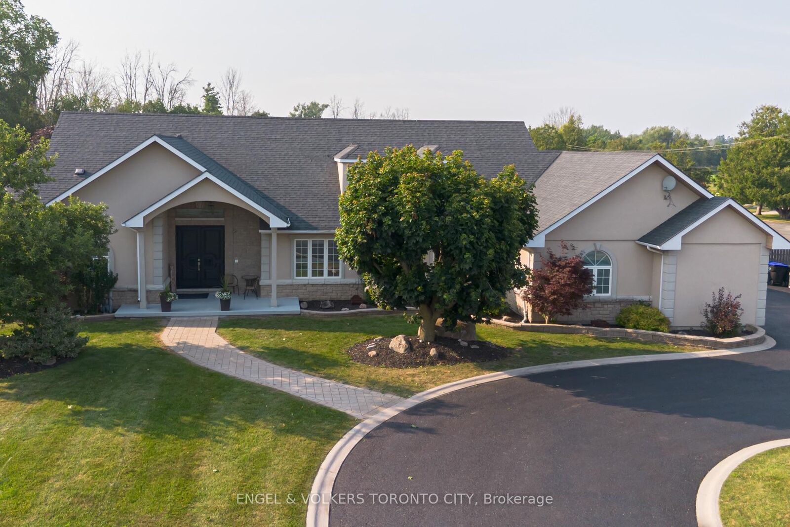 Property Photo: 1288 Shore Acres Drive ON L0L 1R0