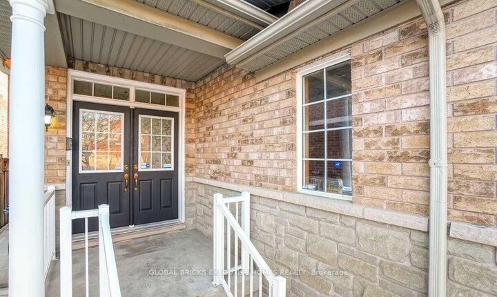 Property Photo:  58 Rubysilver Drive  ON L6P 1P9 