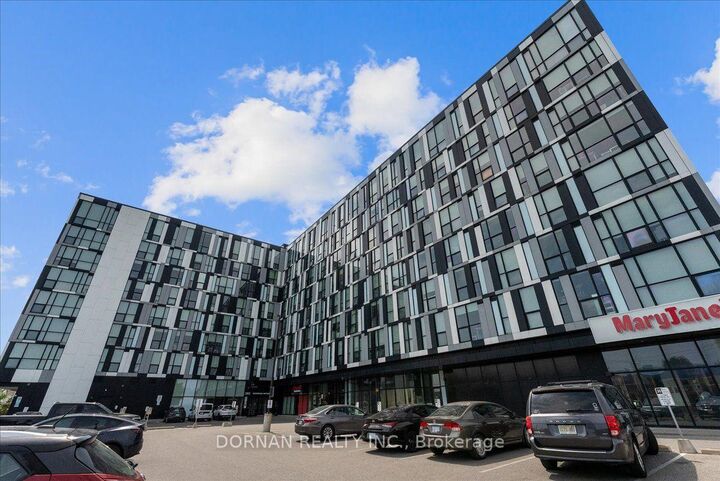 Property Photo: 1900 Simcoe Street 829 ON L1G 4Y3