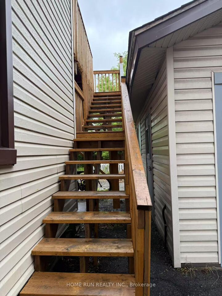 Property Photo: 191 Pretoria Avenue ON K1S 1X1