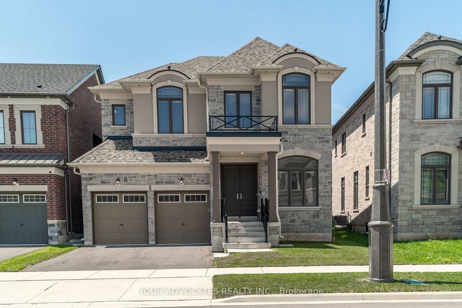 Property Photo: 1390 Queens Plate Road ON L6M 5L4