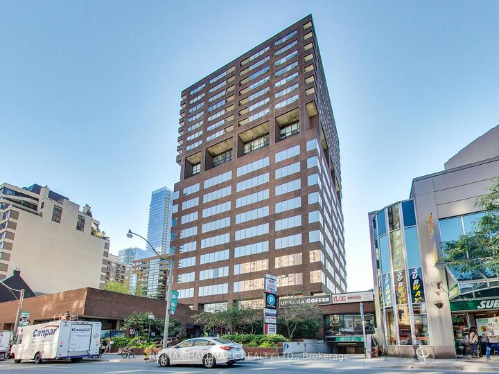 914 Yonge Street 1509 — photo 1