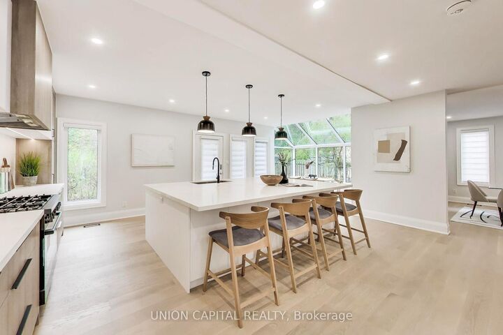 Property Photo: 58 Forsyth Avenue N ON L8S 4E3