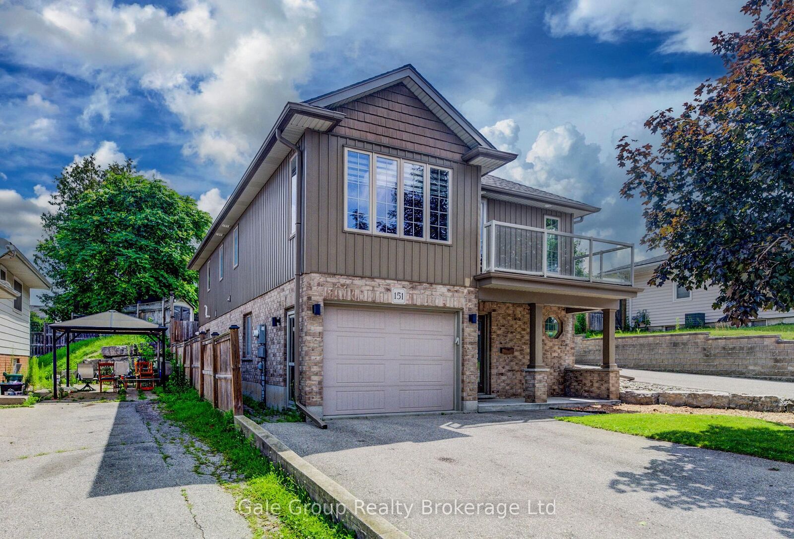 Property Photo: 151 Norwich Avenue ON N4S 3V5