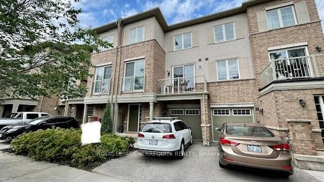 Property Photo:  165 Hampshire Way 152  ON L9T 8M7 