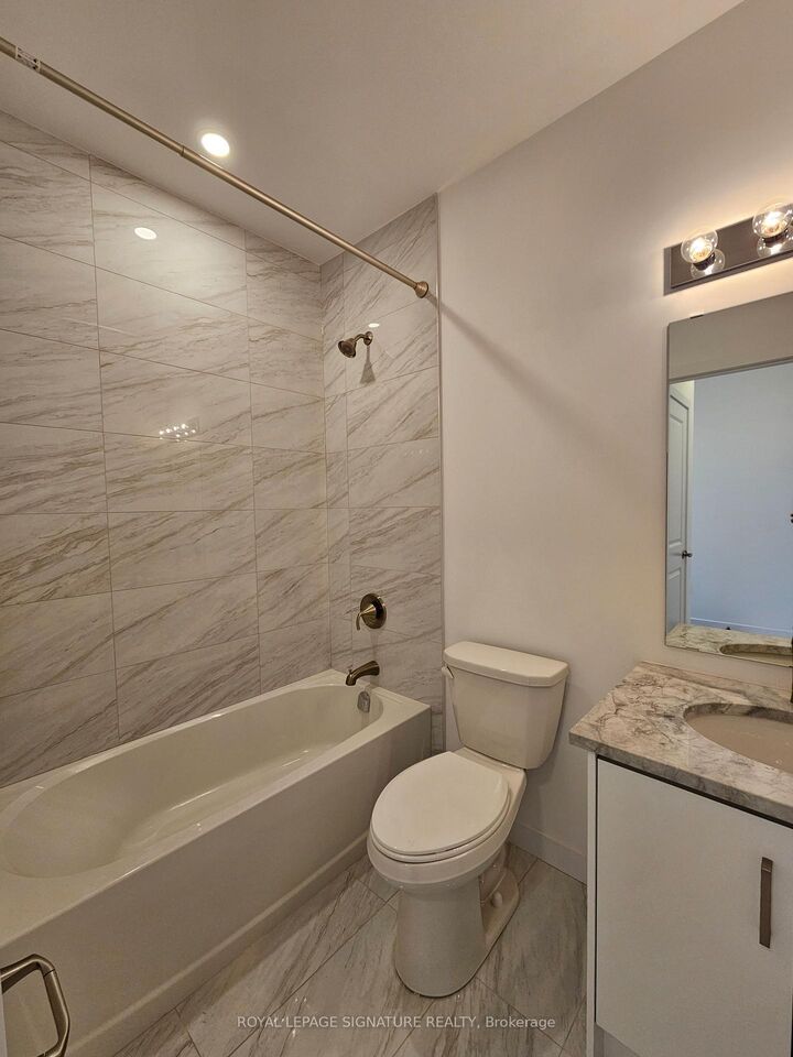 Property Photo: 460 Dundas Street E 512 ON L8B 1Z2