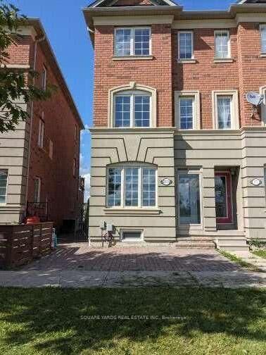 Property Photo:  2570 Bur Oak Avenue  ON L6B 1J5 