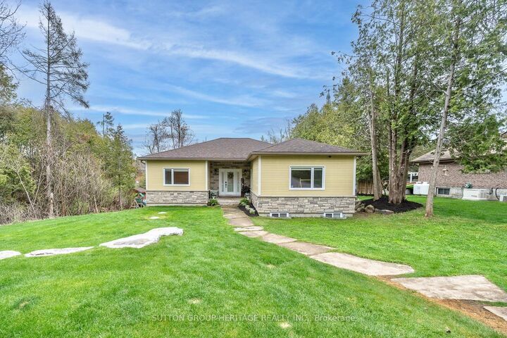 Property Photo: 191 Pirates Glen Drive E ON K0M 1A0